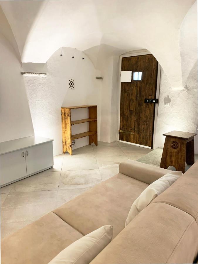 Antica Torre Appartement Sondrio Buitenkant foto