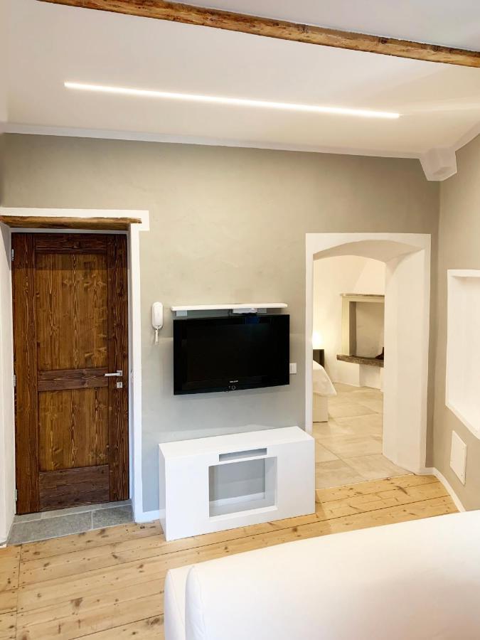 Antica Torre Appartement Sondrio Buitenkant foto