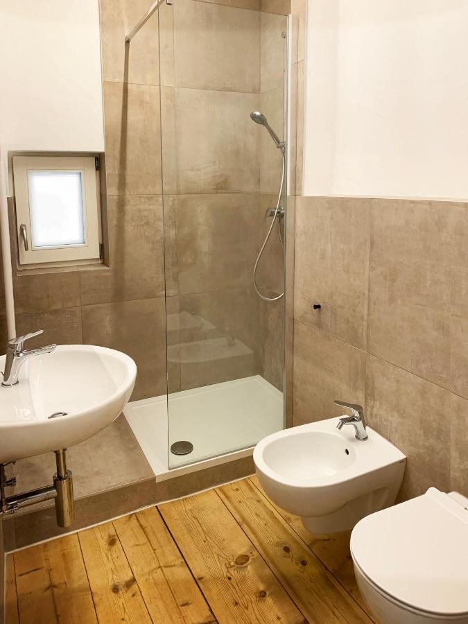 Antica Torre Appartement Sondrio Buitenkant foto