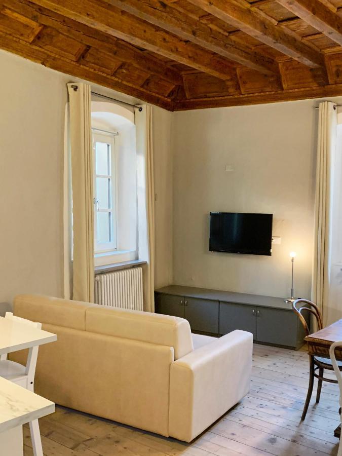 Antica Torre Appartement Sondrio Buitenkant foto